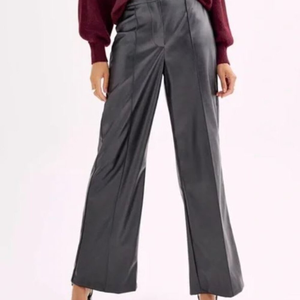 EUC Nine West Mineral Black Pleated Faux Leather Wide Leg Trouser Pants Size 4